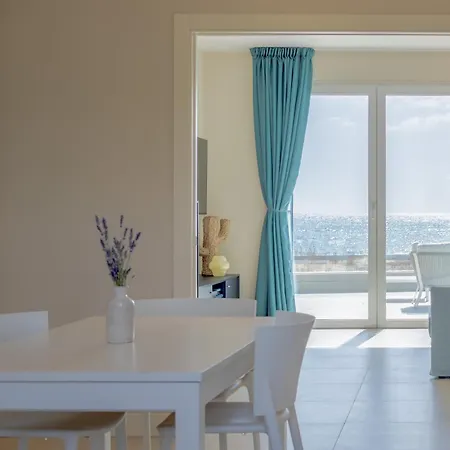 Le Suites Sul Mare Di Esterina Civitavecchia Esterno foto