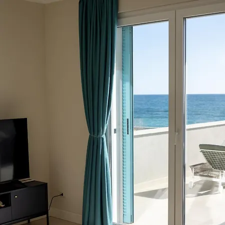 Le Suites Sul Mare Di Esterina Civitavecchia Esterno foto