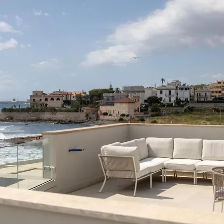 Le Suites Sul Mare Di Esterina Civitavecchia Esterno foto
